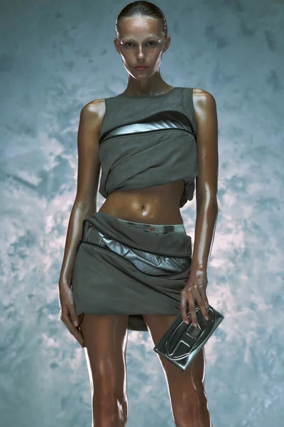 Look 14